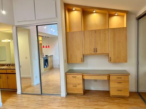 1625 Hotel Cir, San Diego, CA 92108-3302