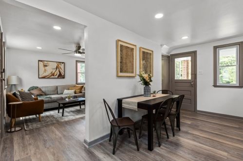 410 Maytide St, Pittsburgh PA  15227-1848 exterior