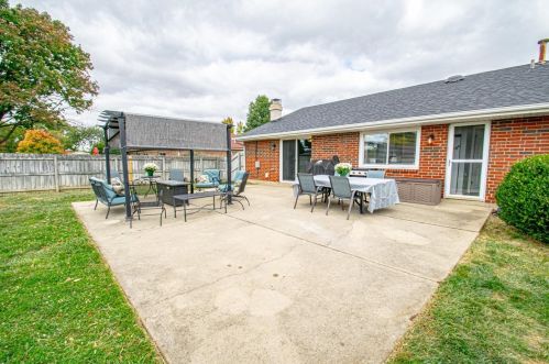 532 Unger Ave, Englewood OH 45322-2029 exterior