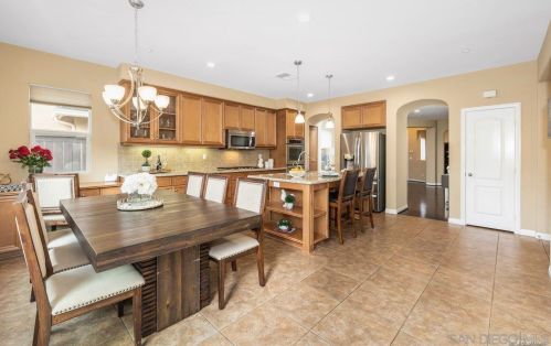 16964 Silver Crest Dr, San Diego CA  92127-2818 exterior