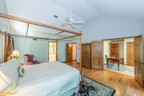 39 Pheasant Run, Kinnelon NJ  07405-3022 exterior