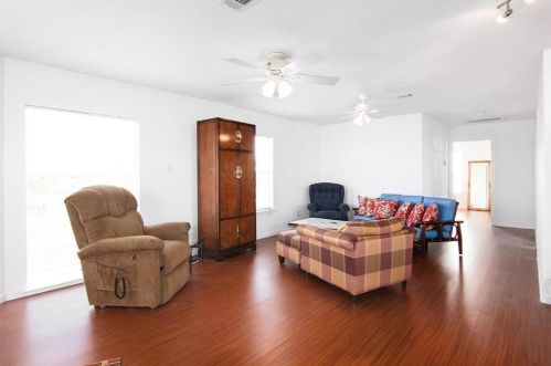 3909 1, Galveston TX exterior