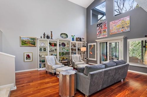 2631 Royal Liverpool Dr, Tarpon Springs FL 34688-6336 exterior