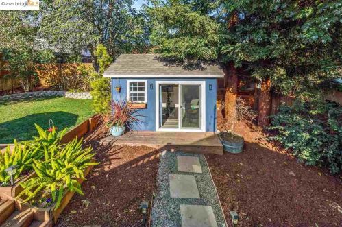 4434 Albert St, Oakland CA 94619-2721 exterior