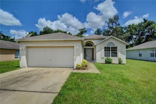 1085 New St, Deland, FL 32724-5638