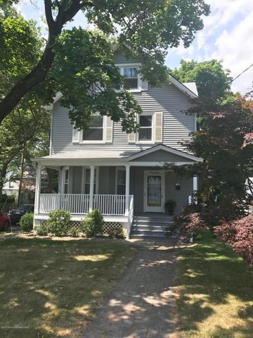 47 Broadway, East Freehold, NJ 07728-1862