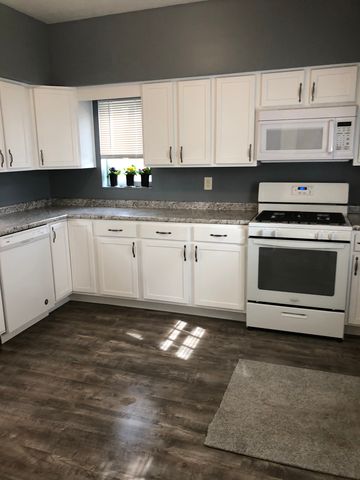 559 Spruce St, Verona, PA 15147-1422