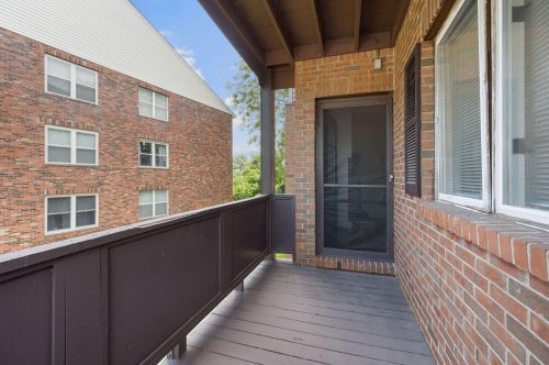 105 Highland Trce, Newport KY  41076-1152 exterior