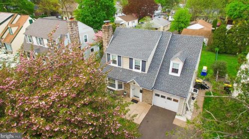 325 Moreland Rd, Willow Grove PA  19090-3507 exterior