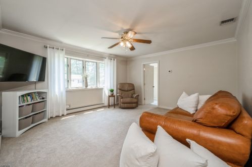 11 Belleville Rd, Parsippany NJ  07054-3101 exterior