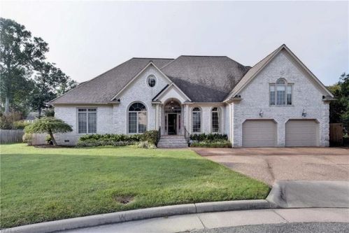 106 Donovan Ct, Yorktown, VA 23693-2655