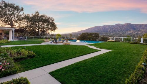 655 Hillcrest Ave, La Canada CA  91011-4040 exterior