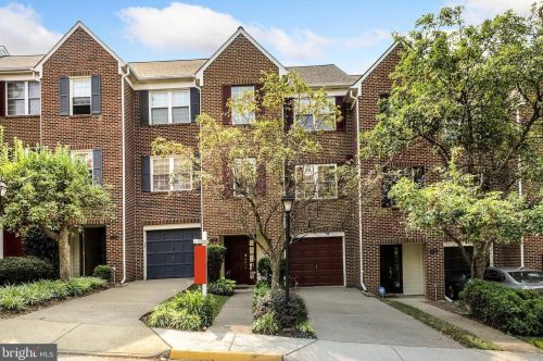 7717 Marshall Heights Ct, Falls Church, VA 22043-2546