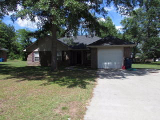 3280 Valencia Dr, Dalzell SC  29040-8393 exterior