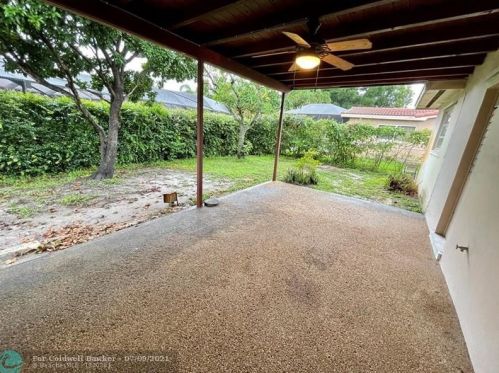 8631 17 Ct, Hollywood FL 33028 exterior