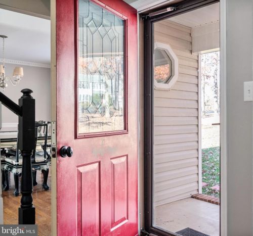 12900 Verrey Ct, Spotsylvania VA  22551-8009 exterior