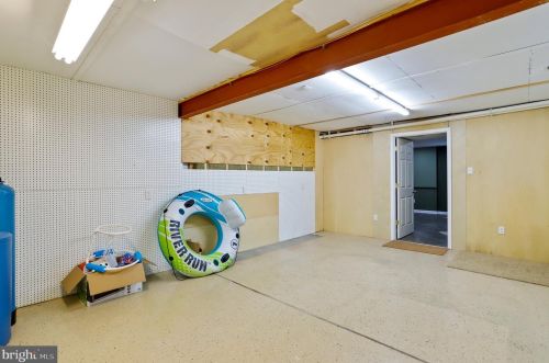 1142 Dallas Dr, Upton PA  17225-8535 exterior