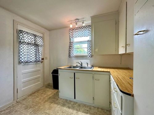 1401 Minnesota Ave, Fond Du Lac, WI 54937-1026