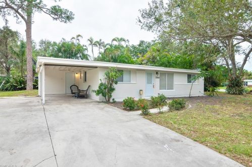 2400 Estey Ave, Naples FL  34104-4247 exterior