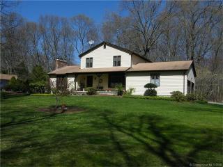 712 Pond Meadow Rd, Westbrook, CT 06498-1427