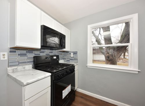 5000 48th St, Milwaukee WI  53218-4442 exterior