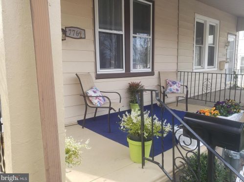 7762 Montgomery Ave, Melrose Park, PA 19027-2612