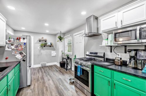 2603 Sheridan Pl, Manitowoc WI  54220-3751 exterior