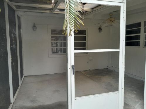 2106 79th Ct, Vero Beach FL  32966-1365 exterior