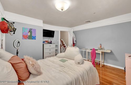 121 Avenue A, Bayonne NJ  07002-1255 exterior