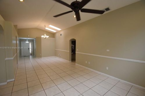 830 166th Ave, Hollywood, FL 33028-1407
