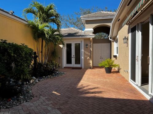 3447 Marbella Ct, Bonita Springs, FL 34134-0902