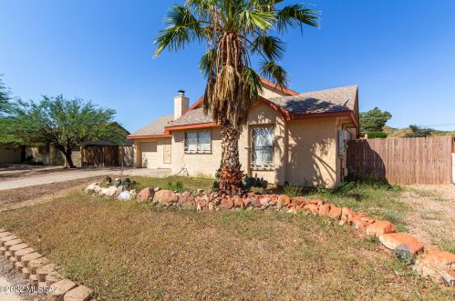 7124 Camino Grande, Tucson, AZ 85746-8257