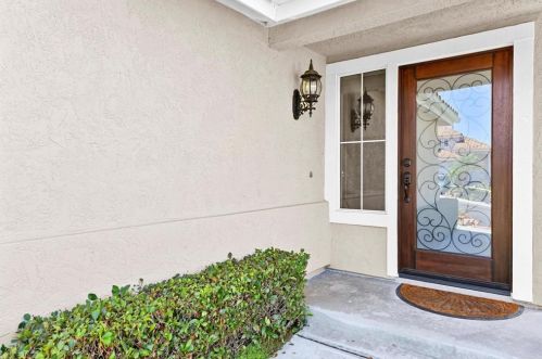 656 Montage Rd, Oceanside CA  92057-6371 exterior