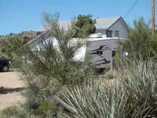 4173 Swanky Ln, Kingman, AZ 86401-8641