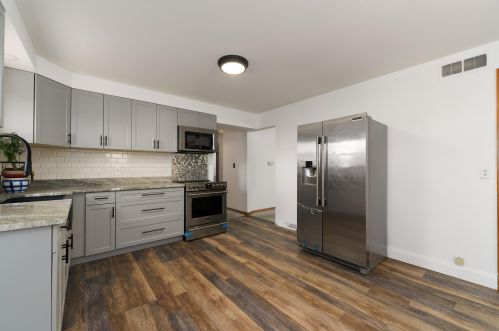 7056 Curtis Ave, Florence, KY 41042-1309