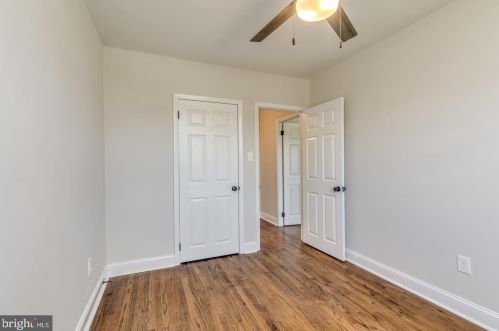 2423 Branch Pike, Riverton NJ  08077-4262 exterior