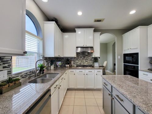 2014 Orch Spg Dr, Pearland TX  77581-2267 exterior