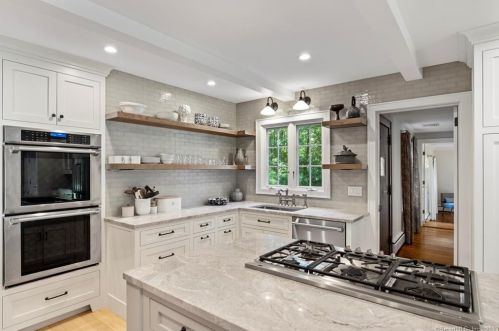 107 New Canaan Rd, Wilton, CT 06897-3315