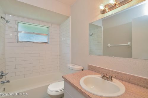 1865 Fairlane Dr, Titusville FL  32780-4689 exterior