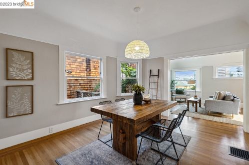 4143 Howe St, Oakland CA 94611-5117 exterior