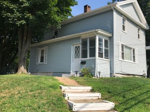 97 State St, Ansonia, CT 06401-3040