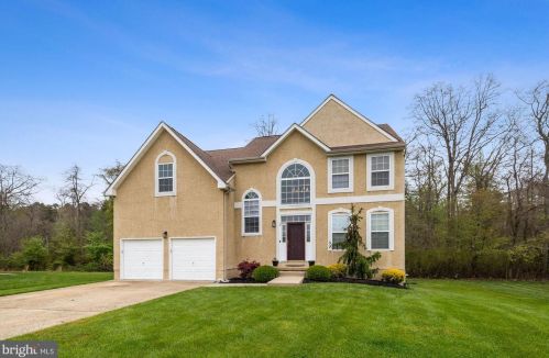 16 English Ivy Dr, Erial NJ  08081-5713 exterior