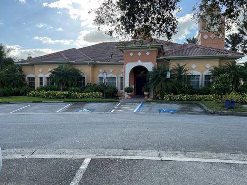 580 Avellino Isles Cir, Naples, FL 18201-2379