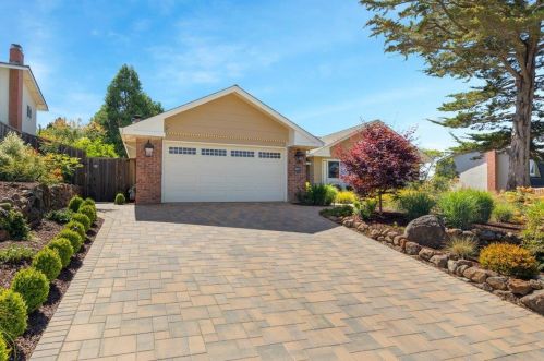 2681 Comstock Cir, Belmont, CA 94002-2902