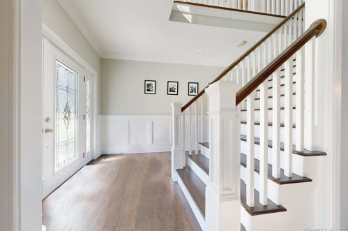 39 Clearview Dr, Brookfield Center CT  06804-1407 exterior