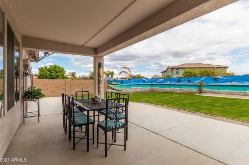 18415 Prt Royale Ln, Sun City AZ  85379-4720 exterior