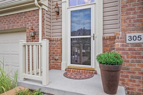 305 Maple Ridge Dr, Canonsburg, PA 15317-7305