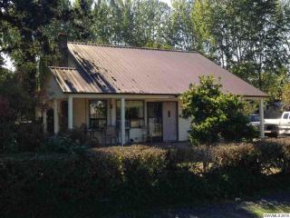 31028 7th St, Lebanon, OR 97355-9784