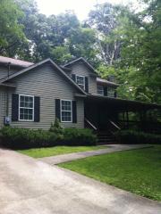 114 Land Oak Rd, Knoxville, TN 37922-2010