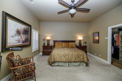 1955 Tuolumne Rd, Turlock CA  95382-8912 exterior
